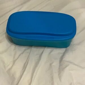 Tupperware microwaveable pasta bowl